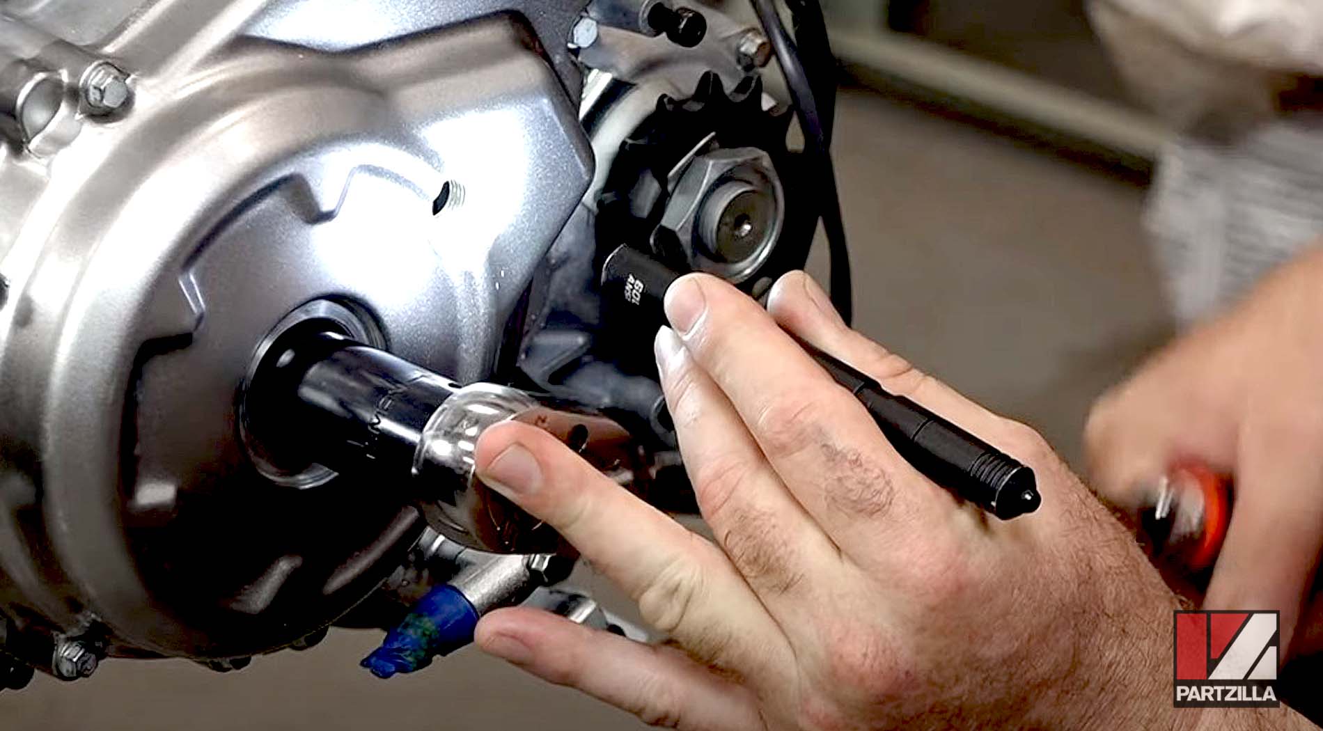 Yamaha Raptor 700R ATV valve adjustment and timing