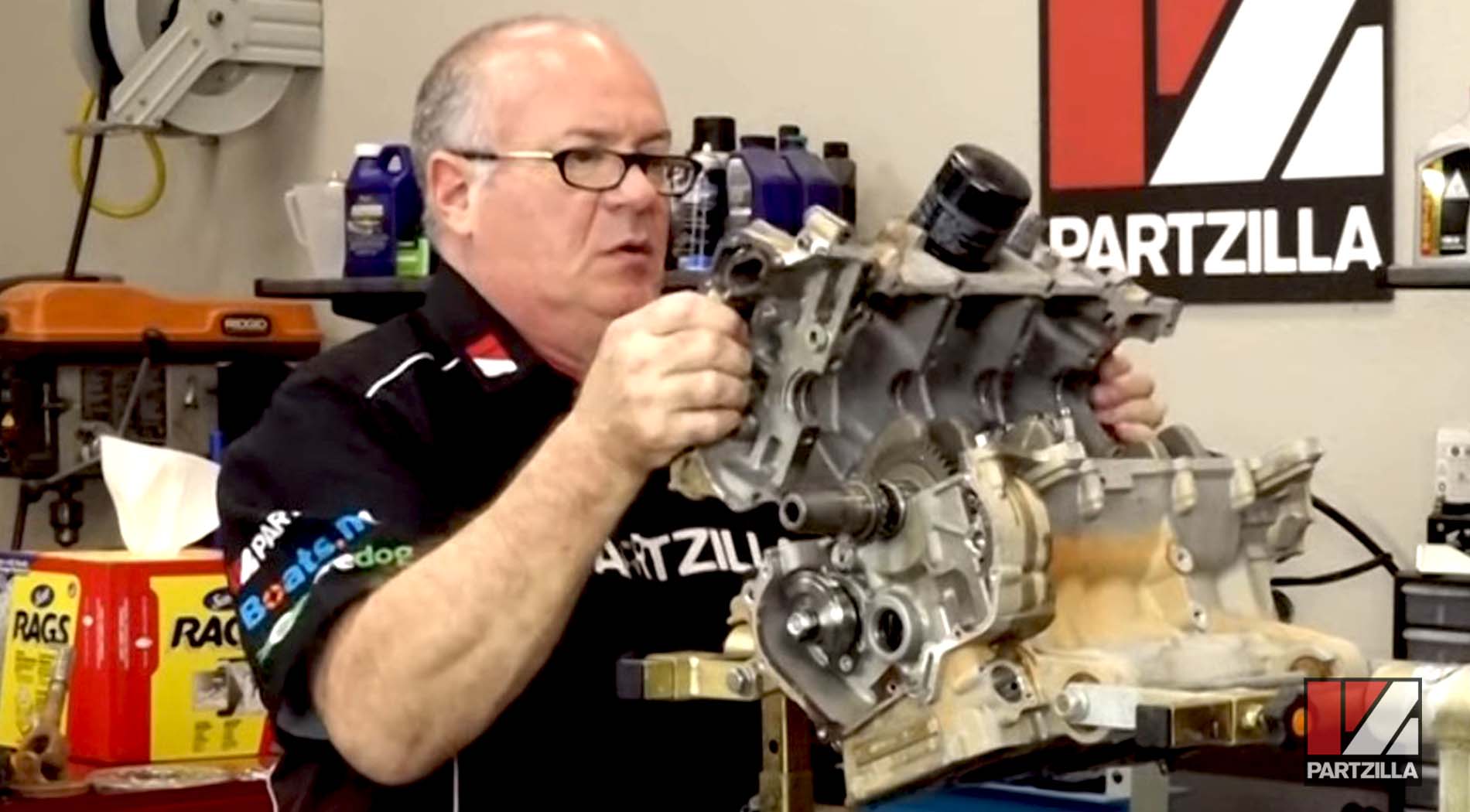 Yamaha YXZ1000R engine crankcase splitting