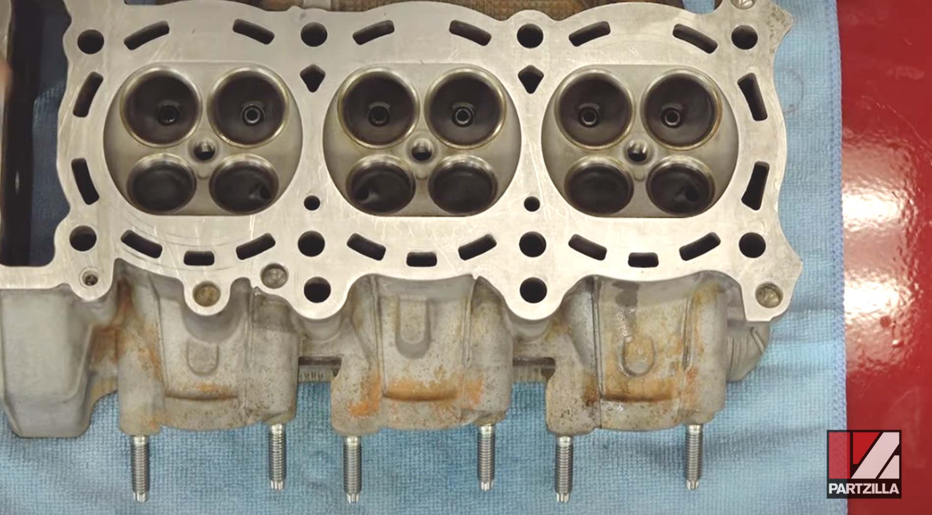 Yamaha YXZ1000R engine rebuild lapped valves