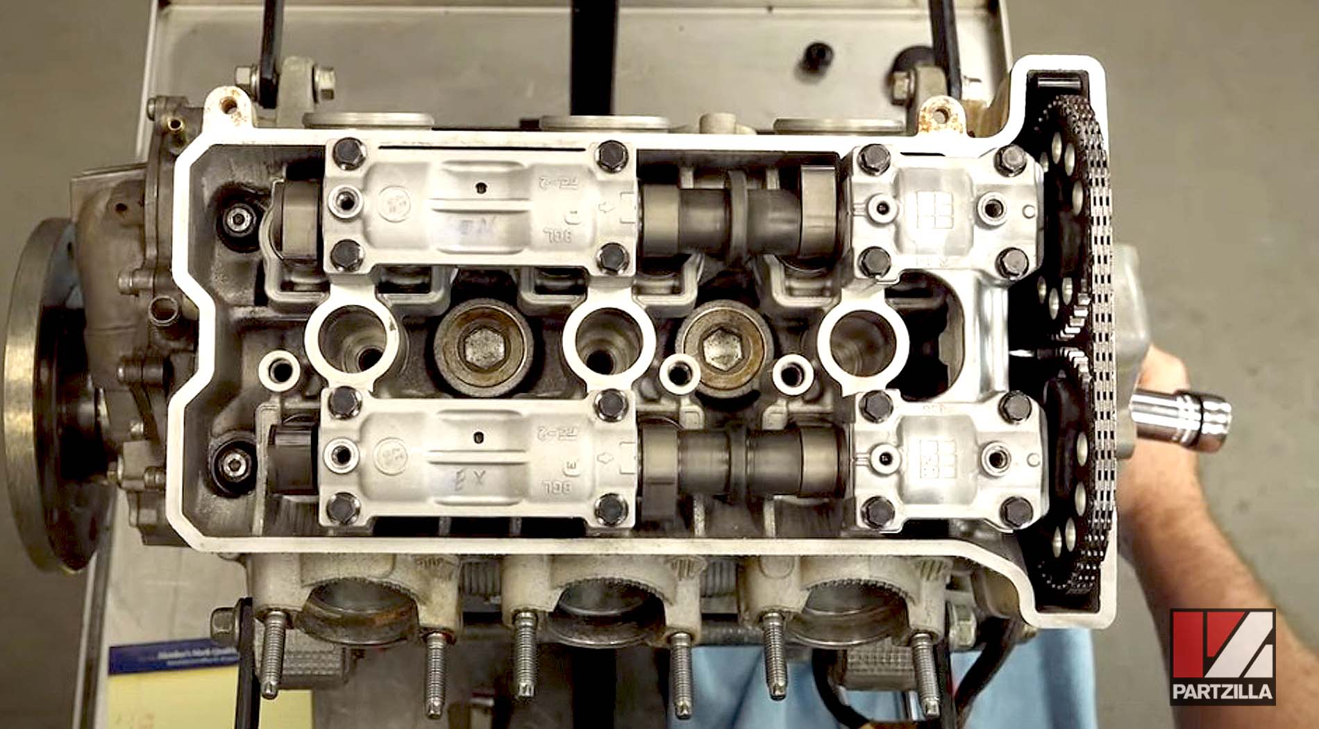 Yamaha YXZ1000R UTV valve clearance adjustment