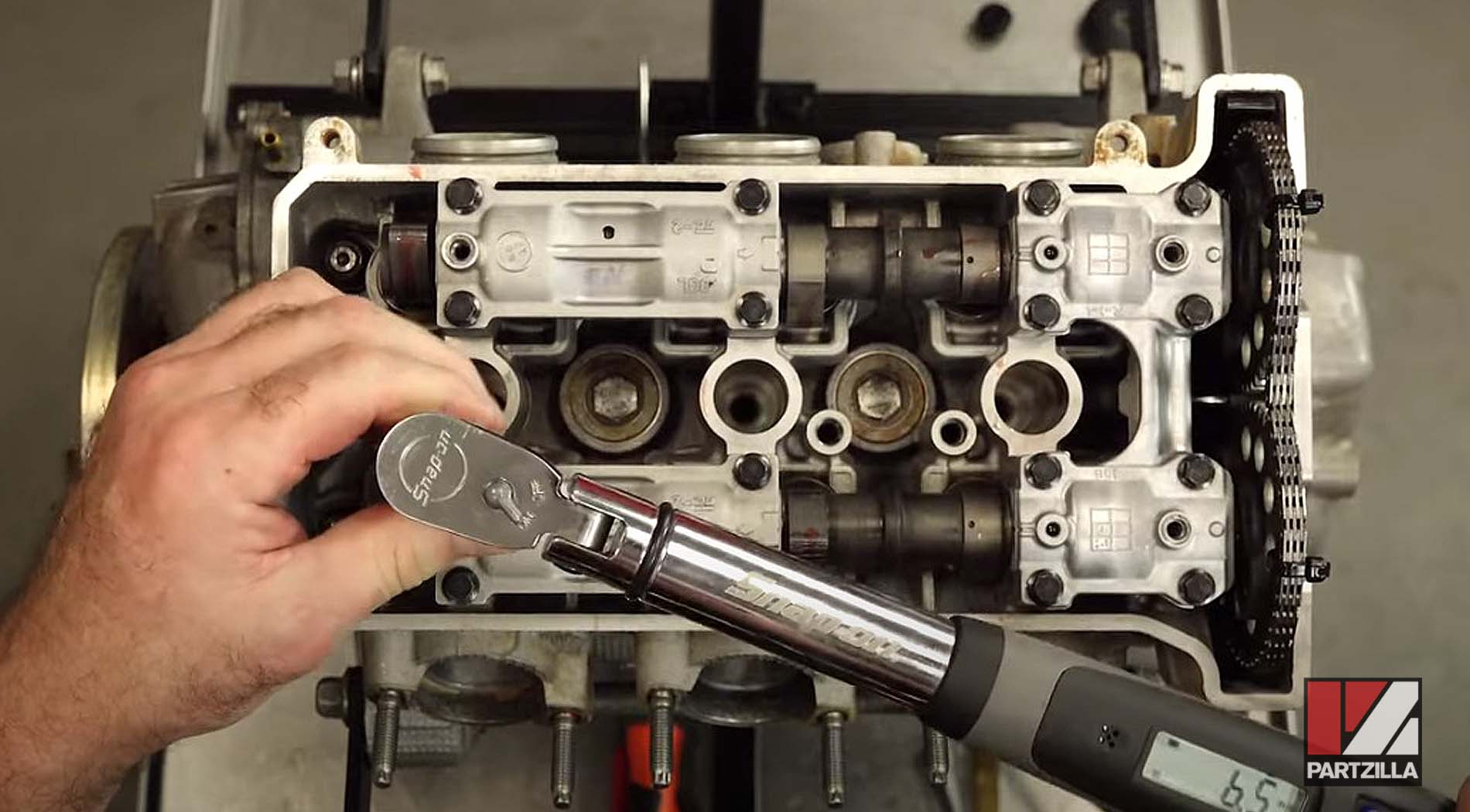 How to adjust Yamaha YXZ1000R SxS valve clearance