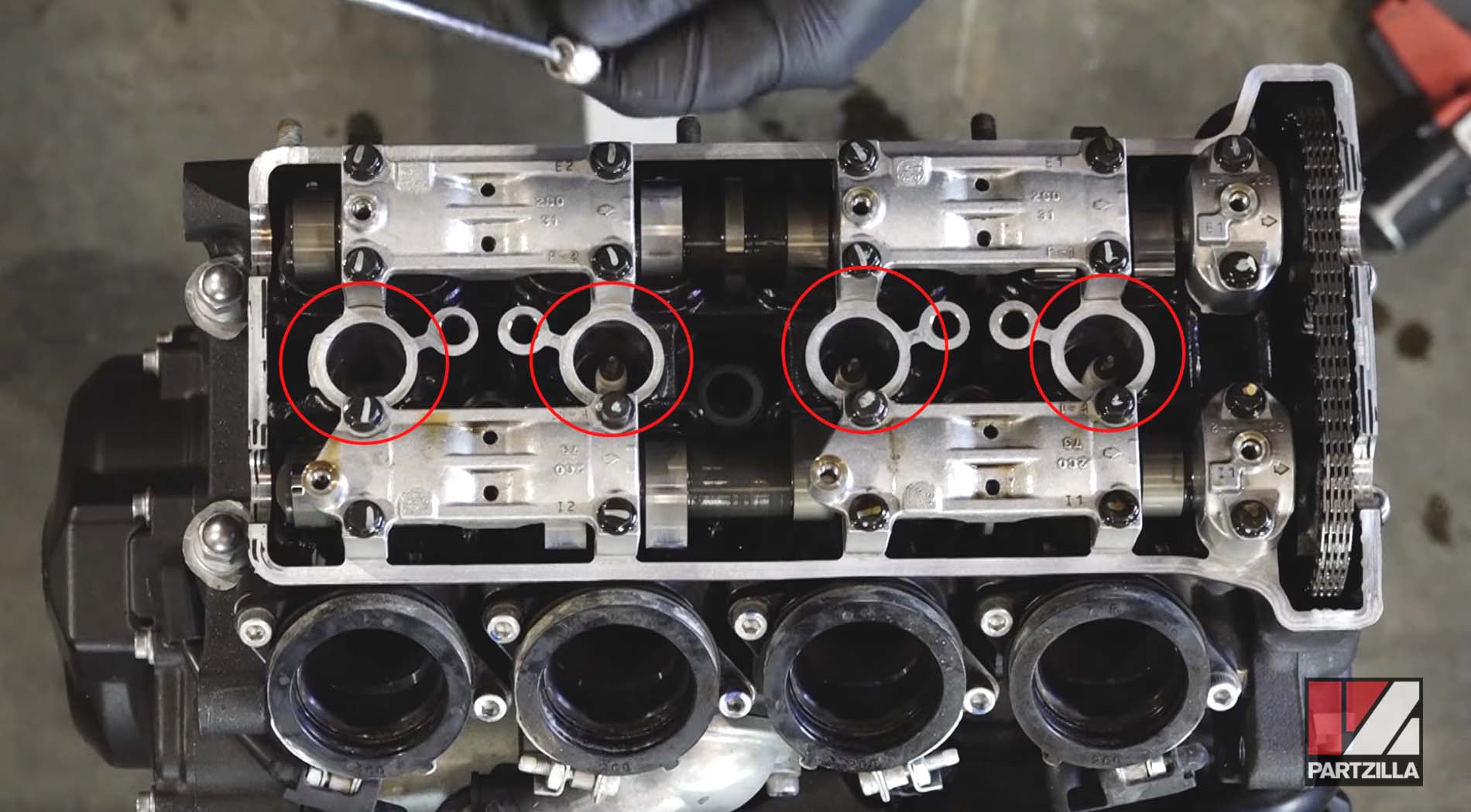 Yamaha R6 cam timing spark plug removal