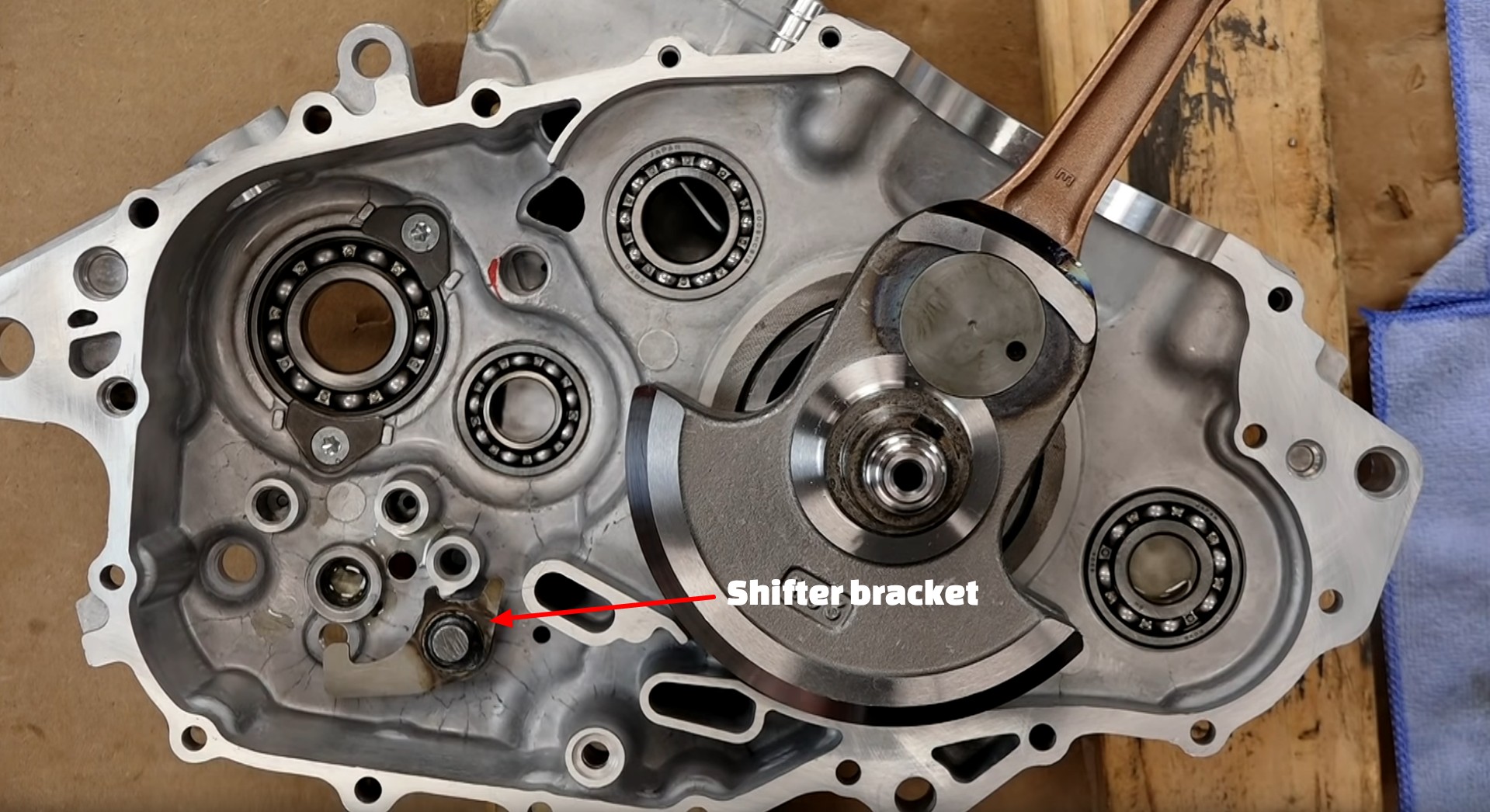Yamaha Raptor engine shifter bracket assembly