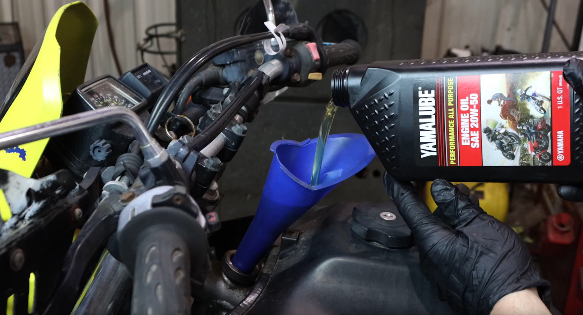 Yamaha motorcycle oil change