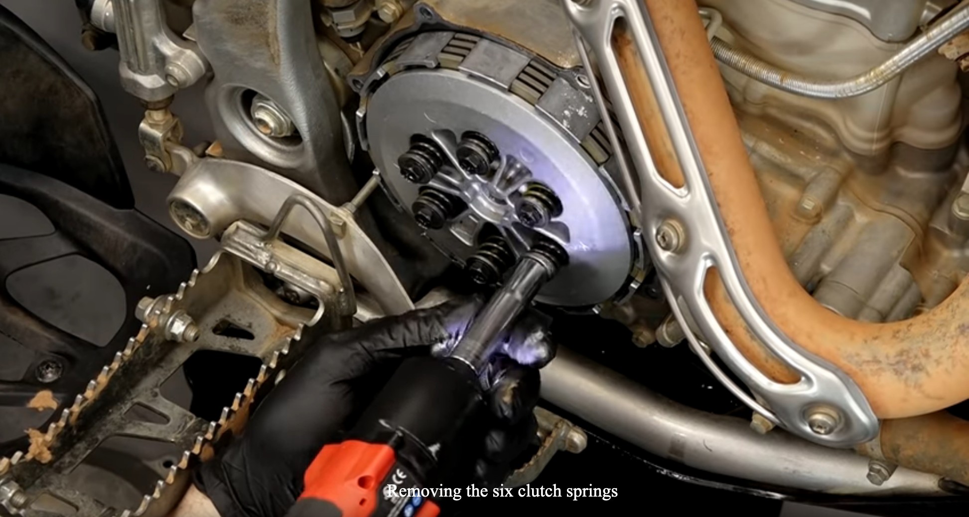 Yamaha YFZ450 clutch spring removal